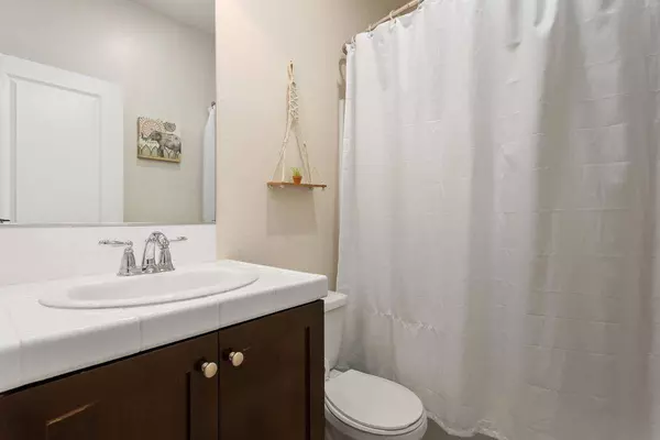 2368 Sentinel Ln, San Marcos, CA 92078