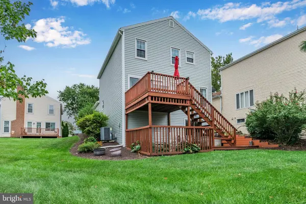 2213 BUTTONWOOD CIR, Harrisburg, PA 17110