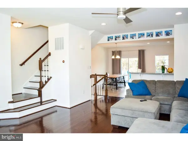 74 VILLAGE GREEN, Sicklerville, NJ 08081