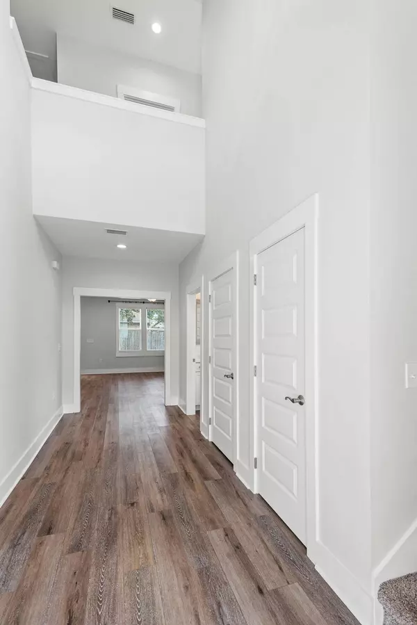 1922 Bluewater Boulevard, Niceville, FL 32578