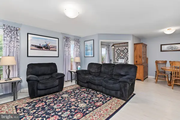 2213 BUTTONWOOD CIR, Harrisburg, PA 17110