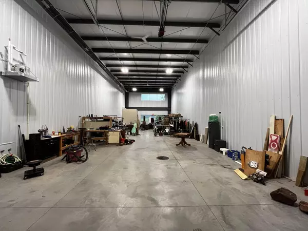 443 Douglas Avenue #20, Holland, MI 49424