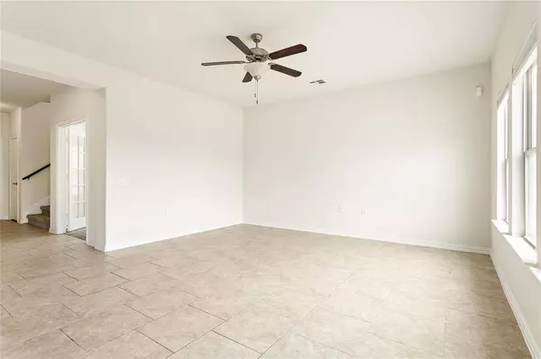 6908 Vail RDG, Austin, TX 78744