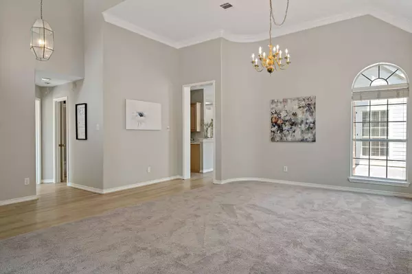 2701 Carnation Drive, Richardson, TX 75082