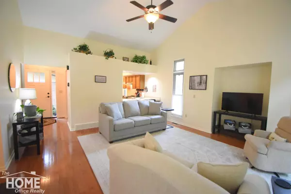 1512 Hiawatha Drive, Owosso, MI 48867