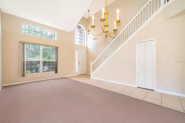 137 SUNSET VIEW DR, Davenport, FL 33837