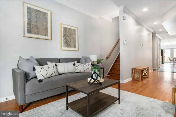 1831 E LOMBARD ST, Baltimore, MD 21231