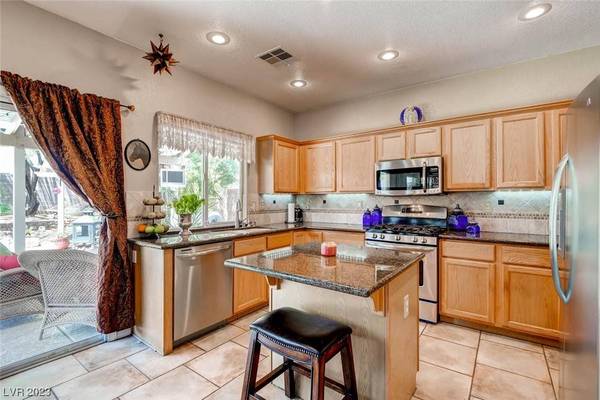 5771 Yellowcrest Court, Las Vegas, NV 89113