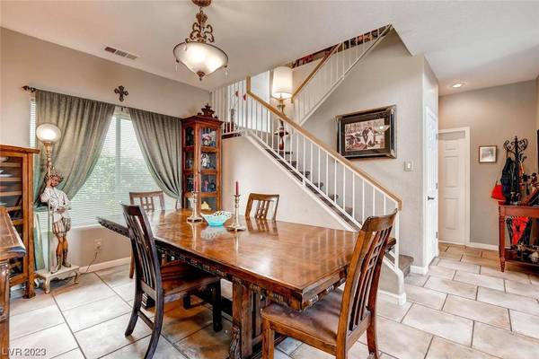 5771 Yellowcrest Court, Las Vegas, NV 89113