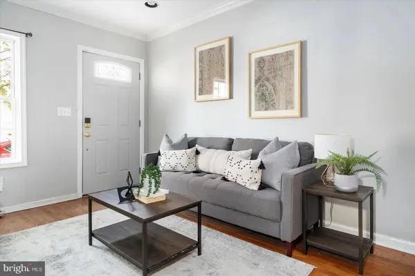 1831 E LOMBARD ST, Baltimore, MD 21231