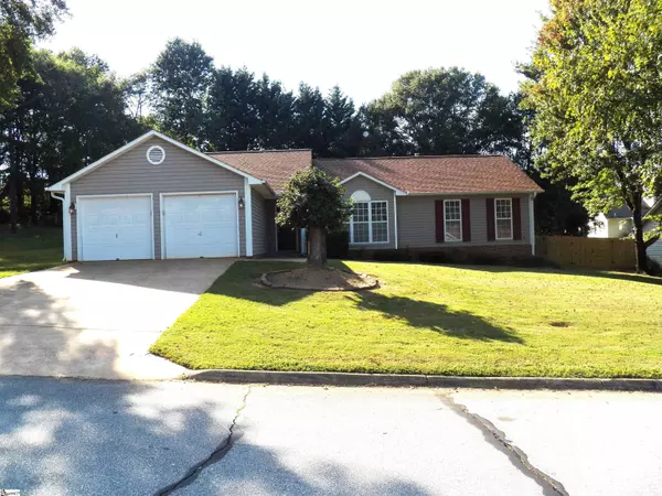 7 Stonington Way, Taylors, SC 29687