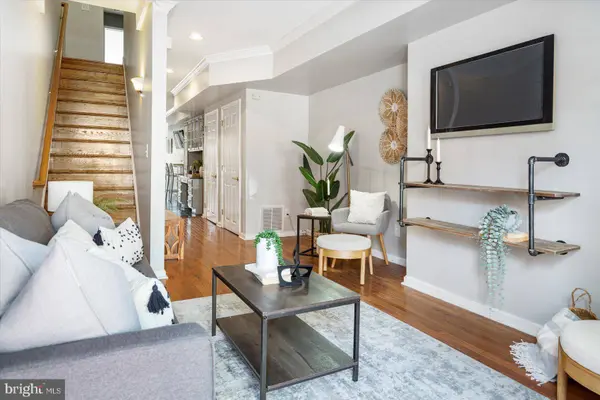 1831 E LOMBARD ST, Baltimore, MD 21231