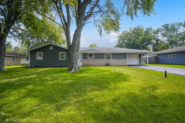 2424 Hacker Drive, Joliet, IL 60435