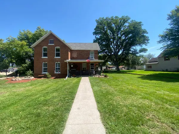 1413 2nd AVE, Mankato, MN 56001