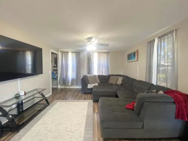 1413 2nd AVE, Mankato, MN 56001