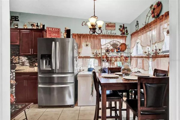 155 ARECA DR, Orlando, FL 32807