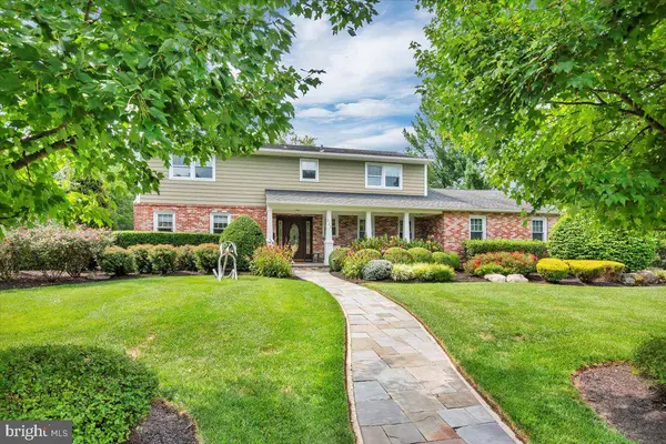 217 DEMAREST RD, Moorestown, NJ 08057