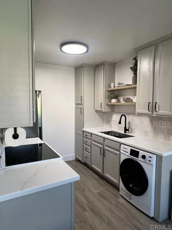 1240 N Broadway #13, Escondido, CA 92026