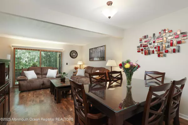 25 Ellen Heath Drive #25, Matawan, NJ 07747