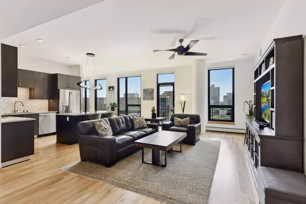 1240 S 2nd ST #933, Minneapolis, MN 55415