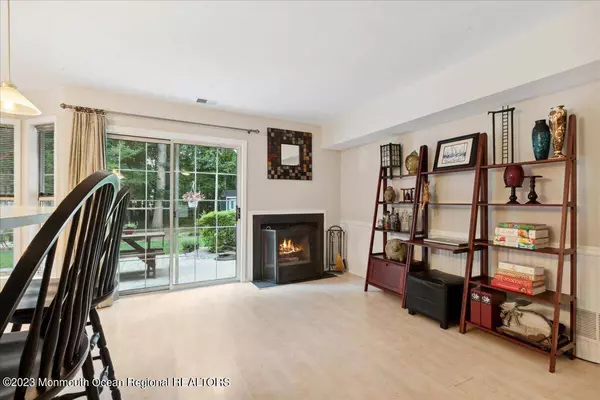 206 Ashwood Court, Howell, NJ 07731