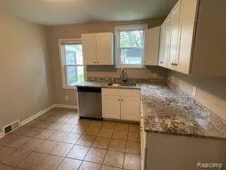 456 ALLARD Avenue, Grosse Pointe Farms, MI 48236