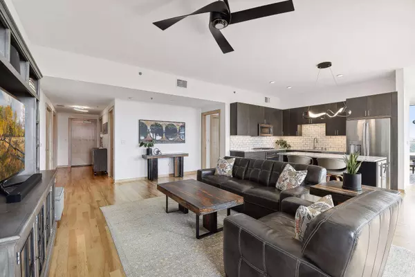 1240 S 2nd ST #933, Minneapolis, MN 55415