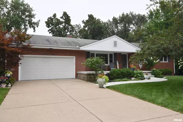 3518 W CAPITOL DR, Peoria, IL 61614