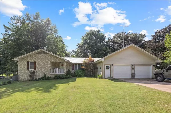 12280 Ranch Road, Lowell, AR 72745