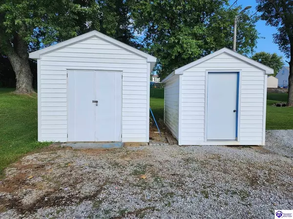 2396 Hill Street, Vine Grove, KY 40175