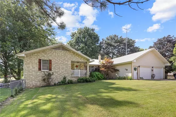 12280 Ranch Road, Lowell, AR 72745