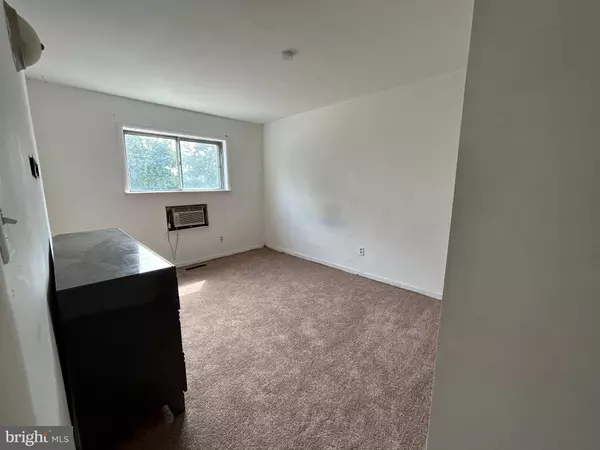 569 HOMESTEAD RD, Wilmington, DE 19805