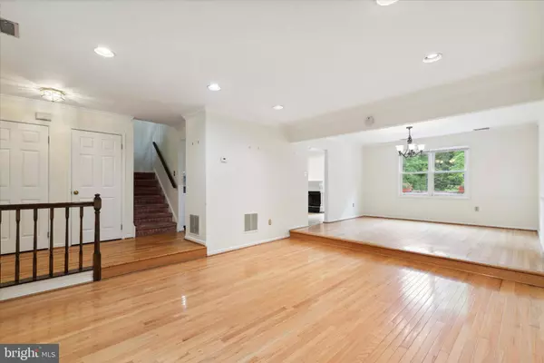 150 KENT CIR, Ambler, PA 19002