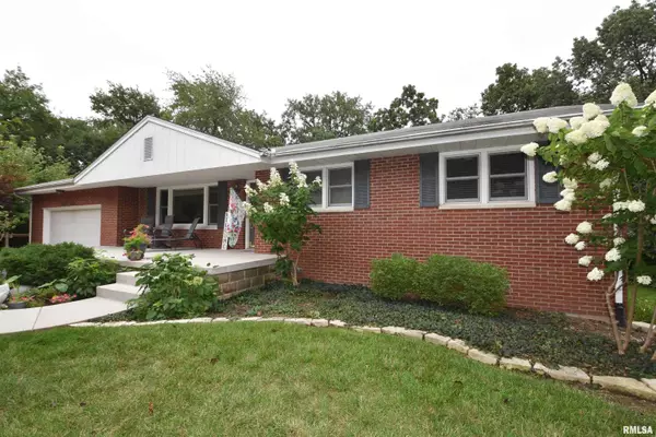 3518 W CAPITOL DR, Peoria, IL 61614