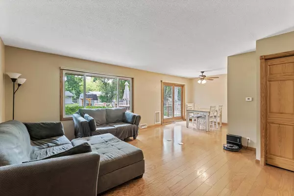 10531 104th PL N, Maple Grove, MN 55369