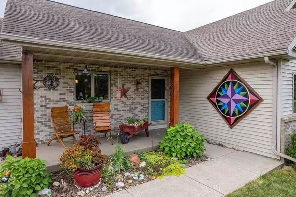 E11145 Wynsong Drive, Baraboo, WI 53913