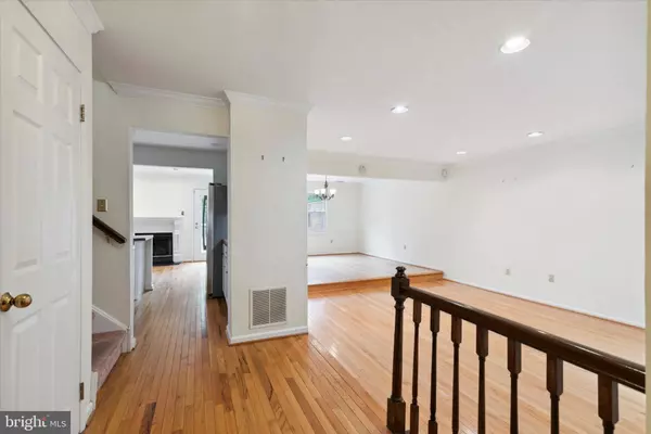 150 KENT CIR, Ambler, PA 19002