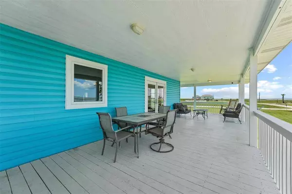 3706 Mitote DR, Galveston, TX 77554