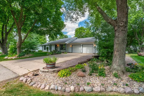 4838 Maple Avenue, Fitchburg, WI 53711