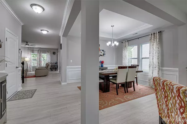 2206 Laurens DR, Concord, NC 28027