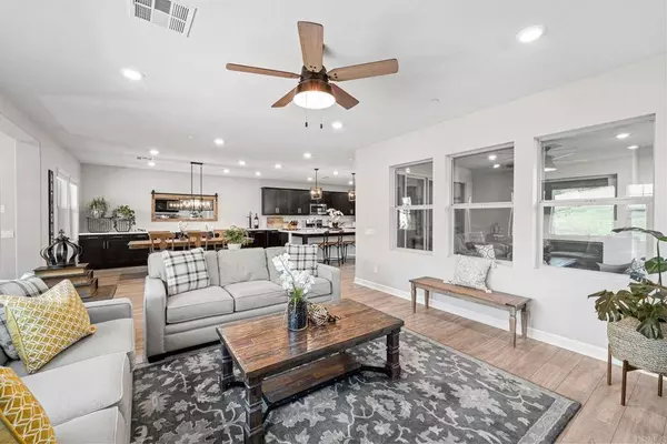 21723 Deer Grass DR, Escondido, CA 92029