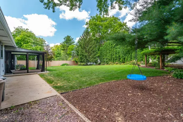 4838 Maple Avenue, Fitchburg, WI 53711