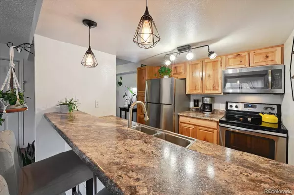 6350 Oak ST #202, Arvada, CO 80004