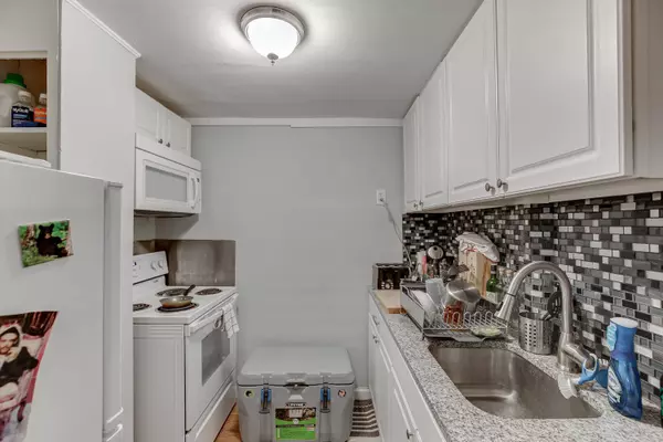 779 NE Virginia AVE NE, Atlanta, GA 30306