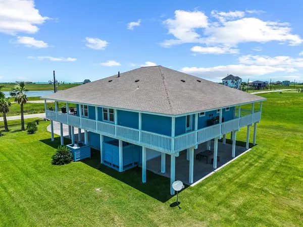 3706 Mitote DR, Galveston, TX 77554