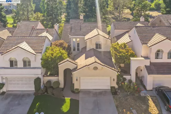 2070 Canyon Lakes Dr, San Ramon, CA 94582