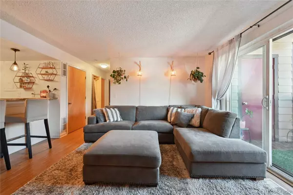 6350 Oak ST #202, Arvada, CO 80004