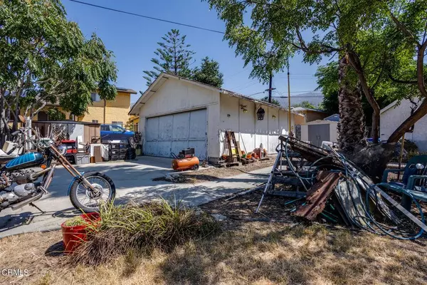 9922 Haines Canyon Ave., Tujunga, CA 91042