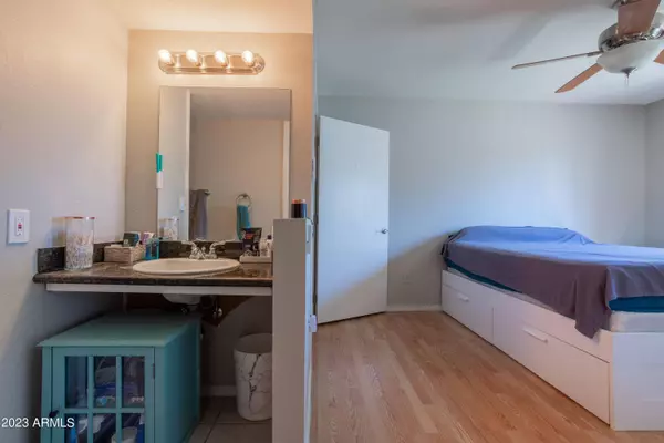 1942 S EMERSON -- #137, Mesa, AZ 85210