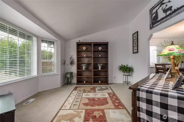 20912 55th Avenue Ct E, Spanaway, WA 98387